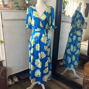 Topshop Blue Floral Wrap Dress MIDI 2